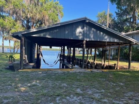 St Johns River Retreat Unit 1 Crescent City Экстерьер фото